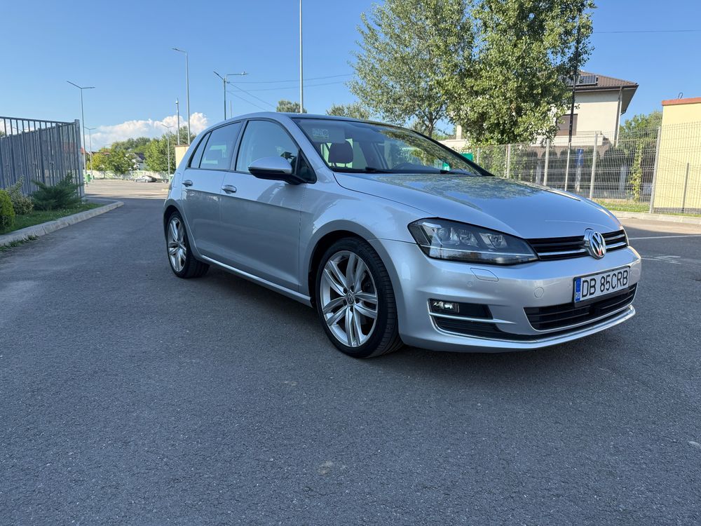 Volkswagen Golf 1.6 TDI DPF BMT DSG Comfortline 2016