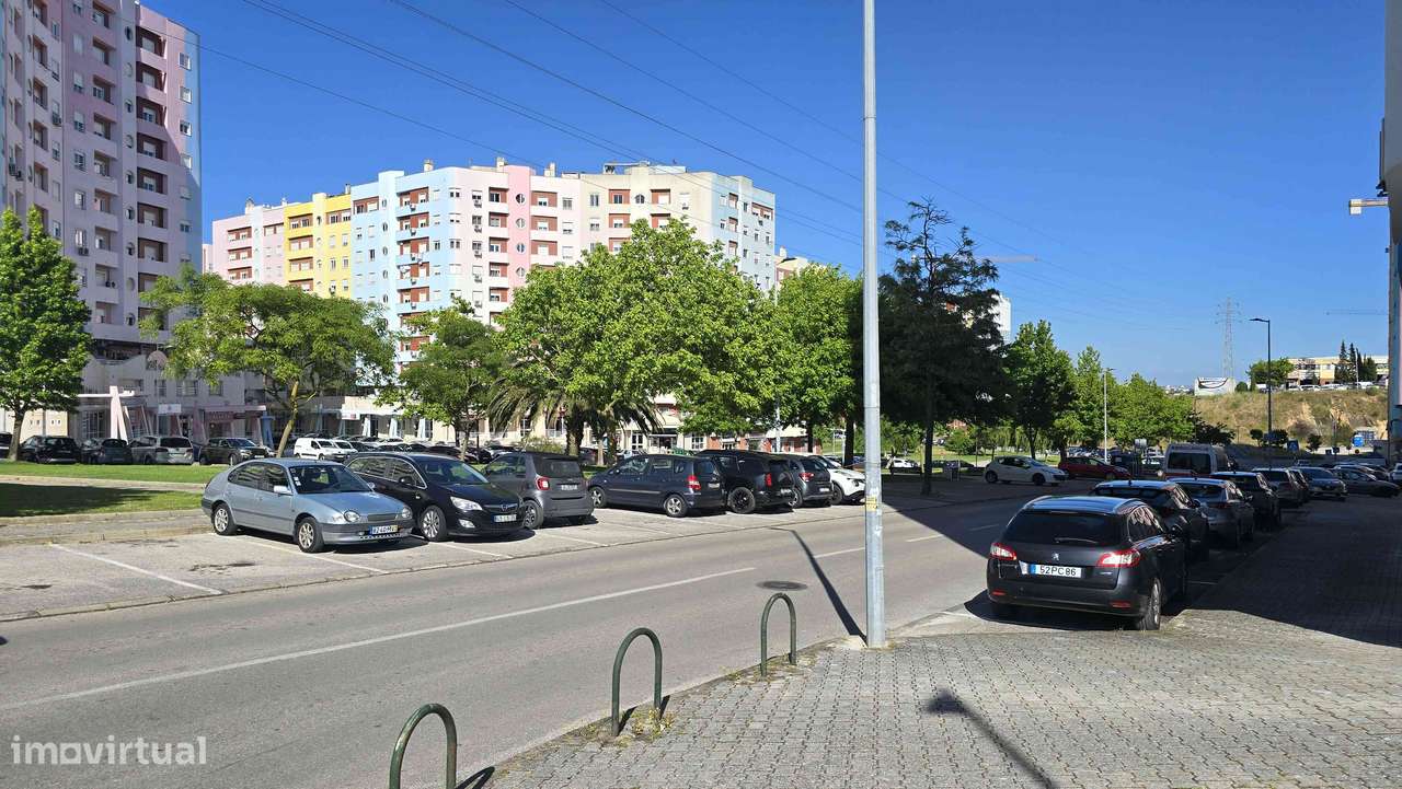 Apartamento T1 com ar condicionado e elevador-18