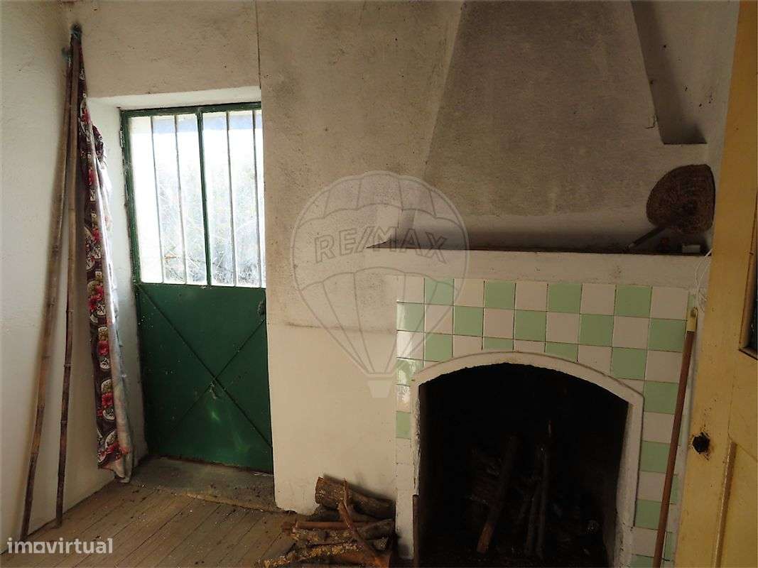 Moradia T2 para venda-6