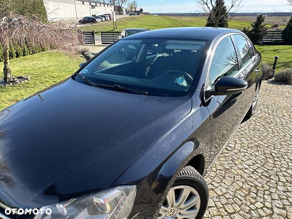 Volkswagen Passat 2.0 TDI Highline - 19