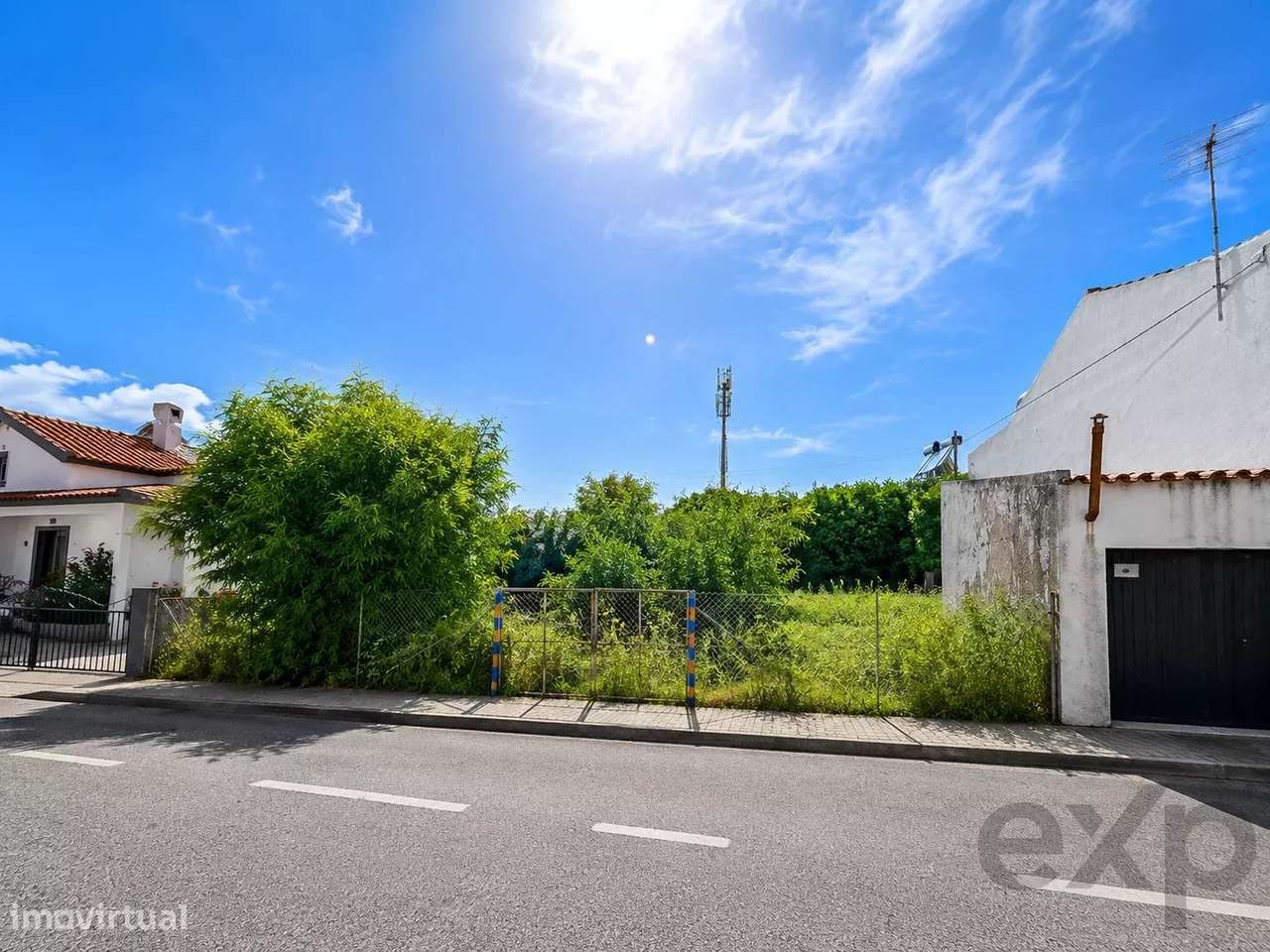 Lote Urbano com Projeto Aprovado para 2 Moradias Geminadas | Luz de Ta-3