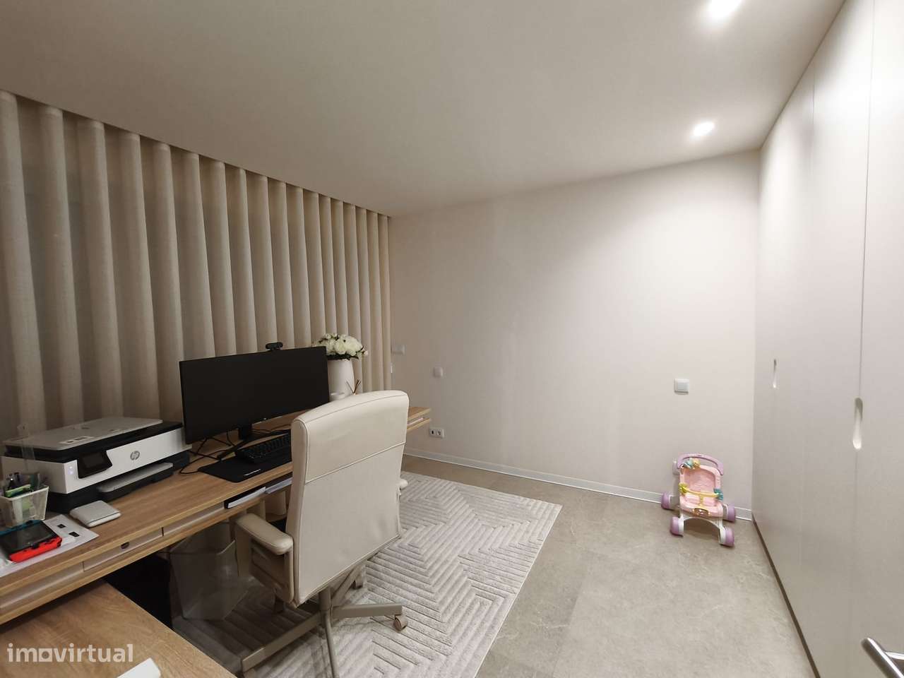 Moradia semi-nova T3+1 em Palmeira, Braga - Grande imagem: 5/27