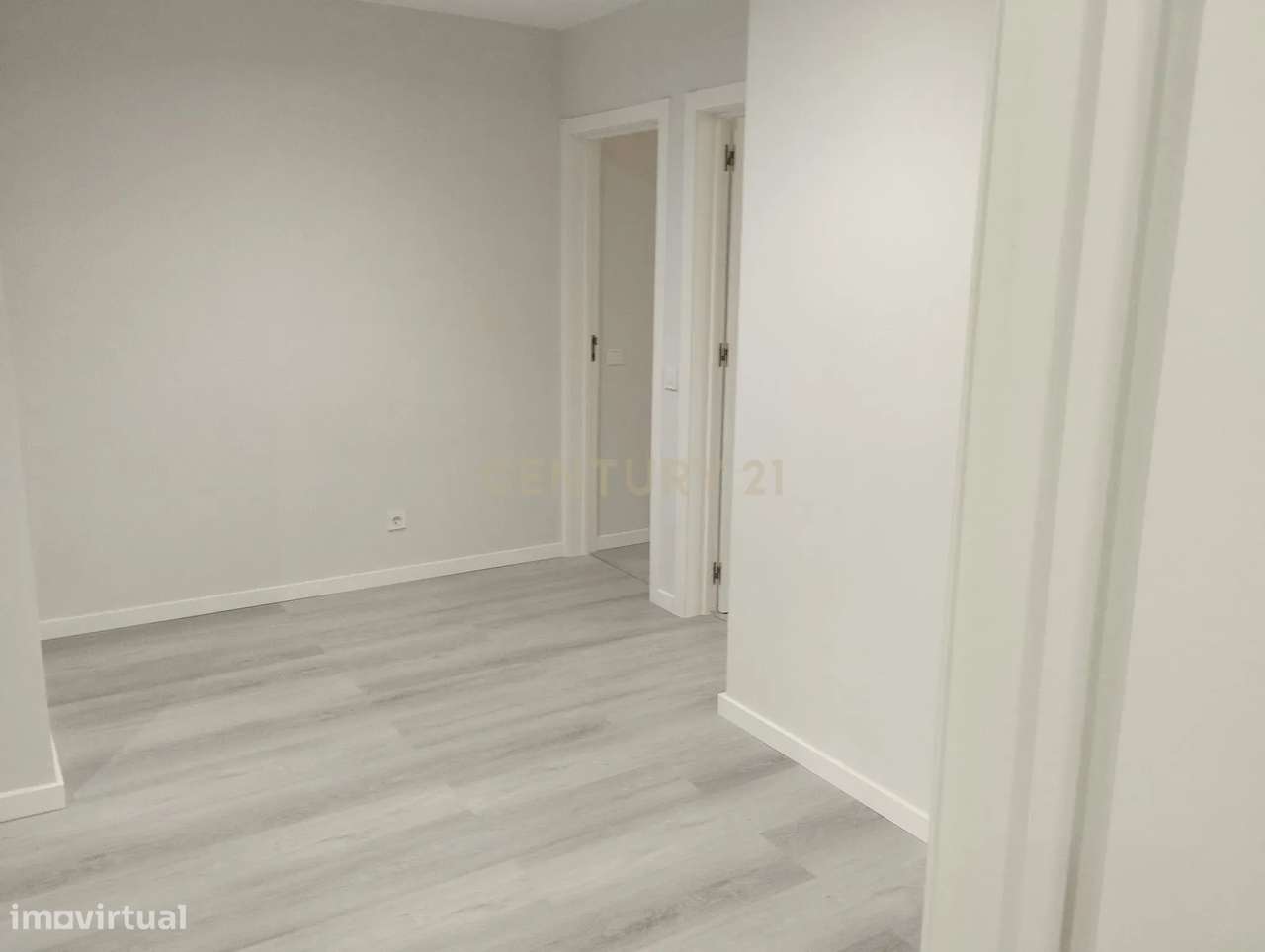 Apartamento T2 em Quarteira-7