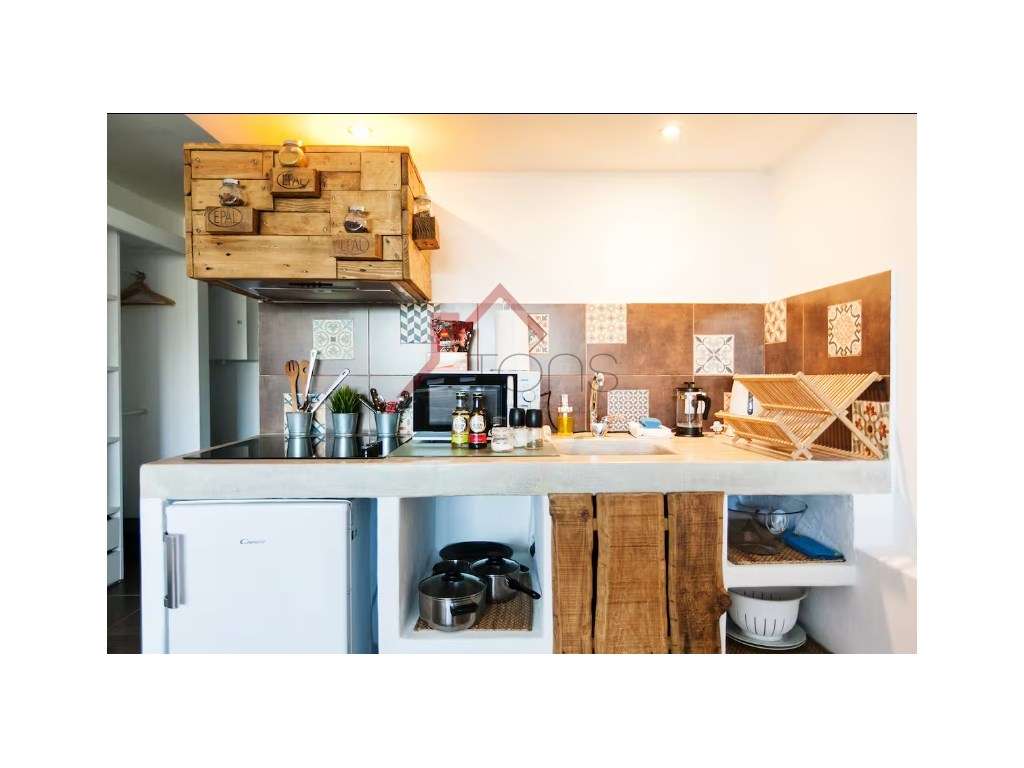 Apartamento T1 Remodelado com elevador em Quarteira, Loulé.-11