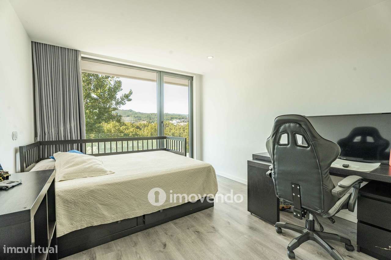 Moradia T3 única, mobilada e equipada, em Cabeceiras de Basto-34