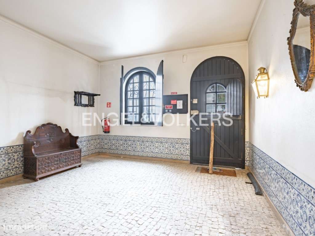 Excelente moradia T6 com AL situada no centro de Almeirim-5