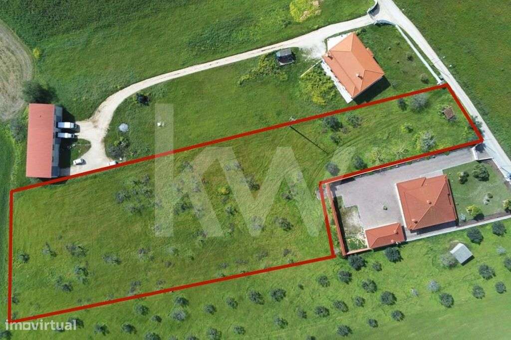 Terreno com PIP para Lar Térreo para 40 utentes - 15 minutos do Centro - Grande imagem: 4/29