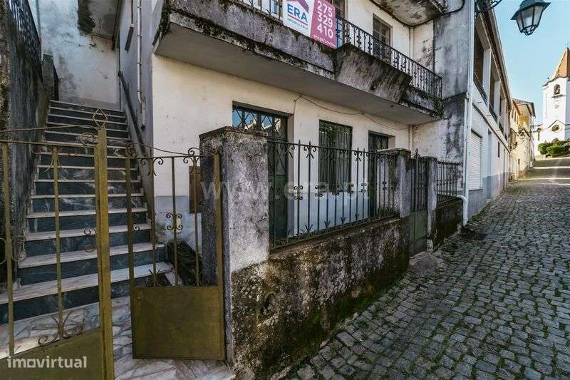 Moradia Geminada T5 / Covilhã, Casegas - Grande imagem: 4/20