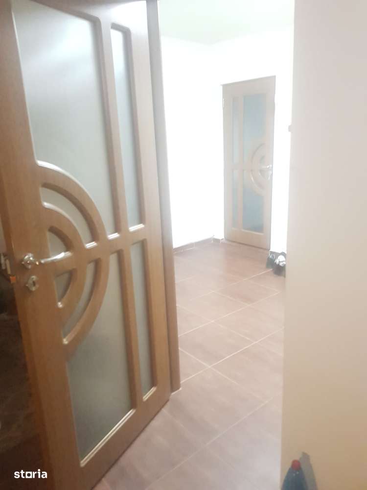 Apartament de 30mp, locuibil la ground floor, securizat - Imagine principală: 4/5