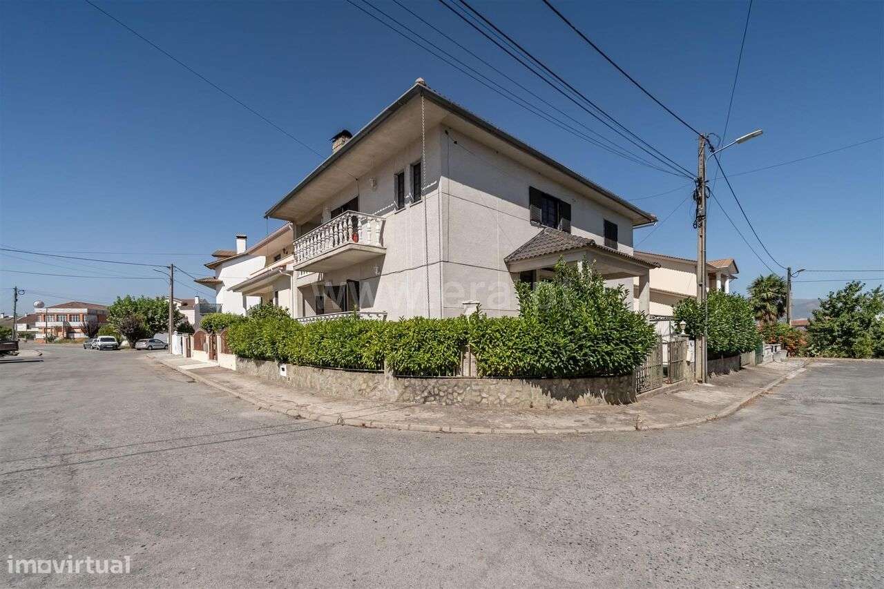 Moradia V6 Renovada Valverde Fundão - Grande imagem: 2/20