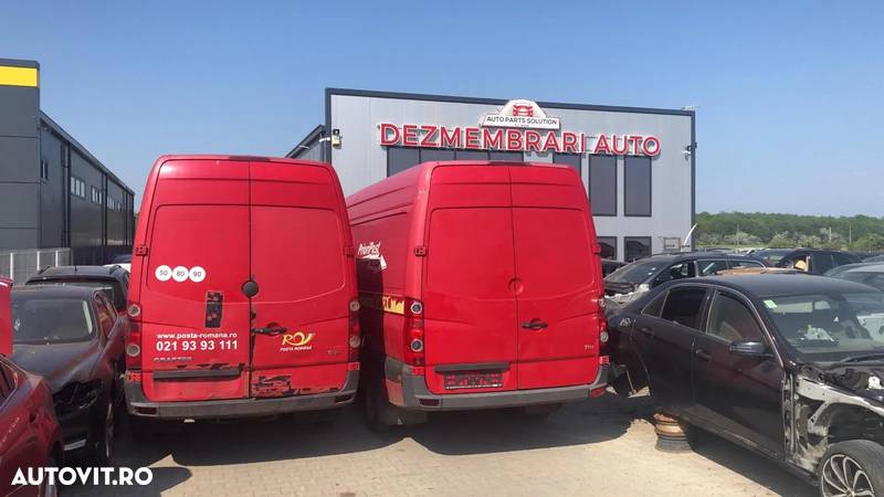 Dezmembram Volkswagen Crafter 2 5 Tdi Punte Dubla An Fabr 2009 - 3