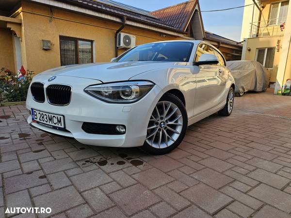 BMW Seria 1 116i Aut. Sport Line - 7