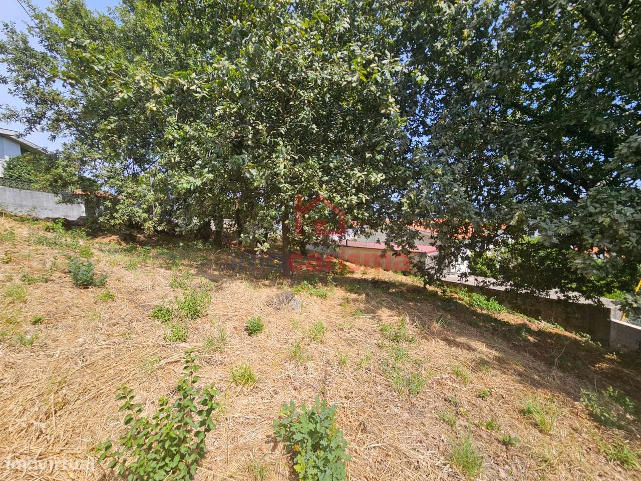 Lote de terreno para construção com 560m2 em Lordelo, Guimarães - Grande imagem: 4/6