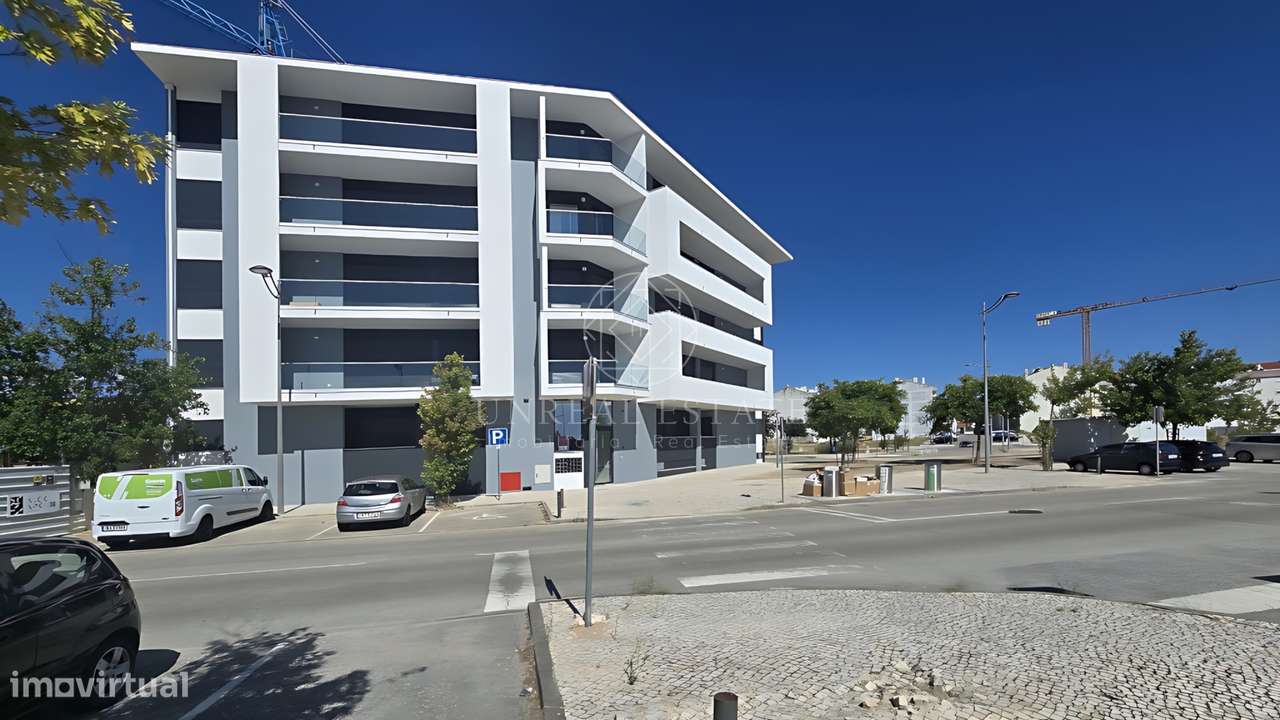 Apartamento T2 Novo no Entroncamento | Acabamentos Premium | Em Constr-20