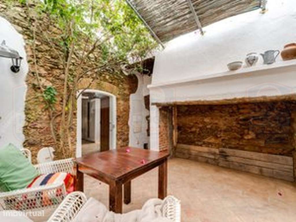 Descubra o encanto de viver no Alentejo!-29