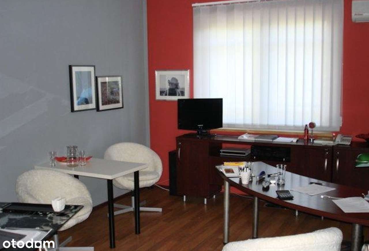 Budynek z lokalami usługowymi, biurowymi i parking przy głównej ulicy - Pełny obrazek: 4/10