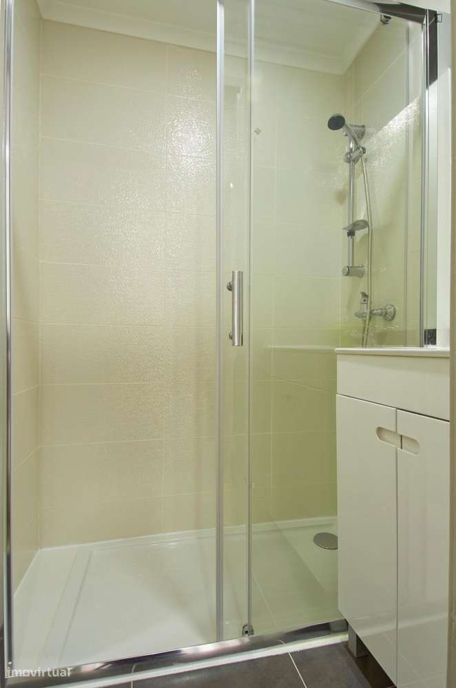 Quarto - localizado em Penha de França Lisbon - Grande imagem: 3/28