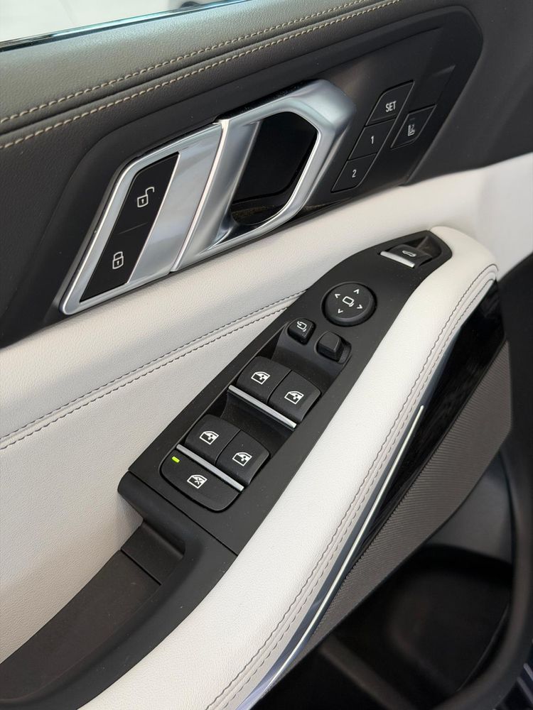 Bmw X5 M Pro Iconic Glow Pakiet Innowacji Pakiet Comfort Salon Polska FV23%