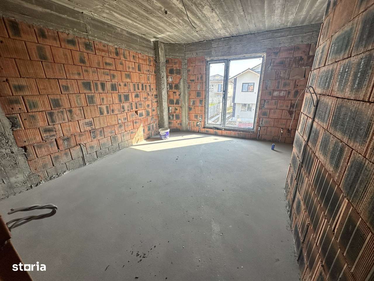 CASA - RATE LA DEZVOLTATOR PE 5 ANI, TOATE UTILITATILE, COMISION 0% - Imagine principală: 5/9