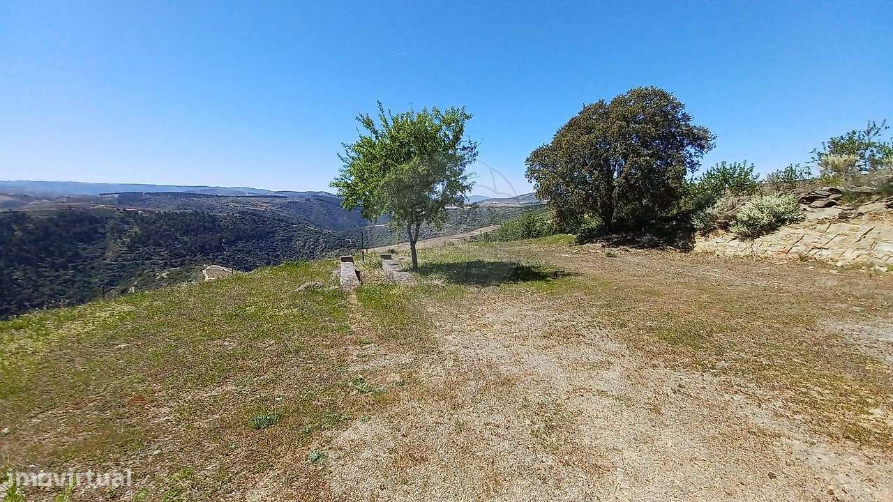 Terreno  para venda - Grande imagem: 2/8