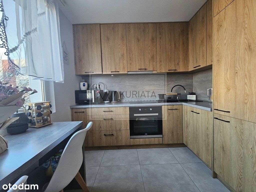 3 pokoje z balkonem duże ustawne-5