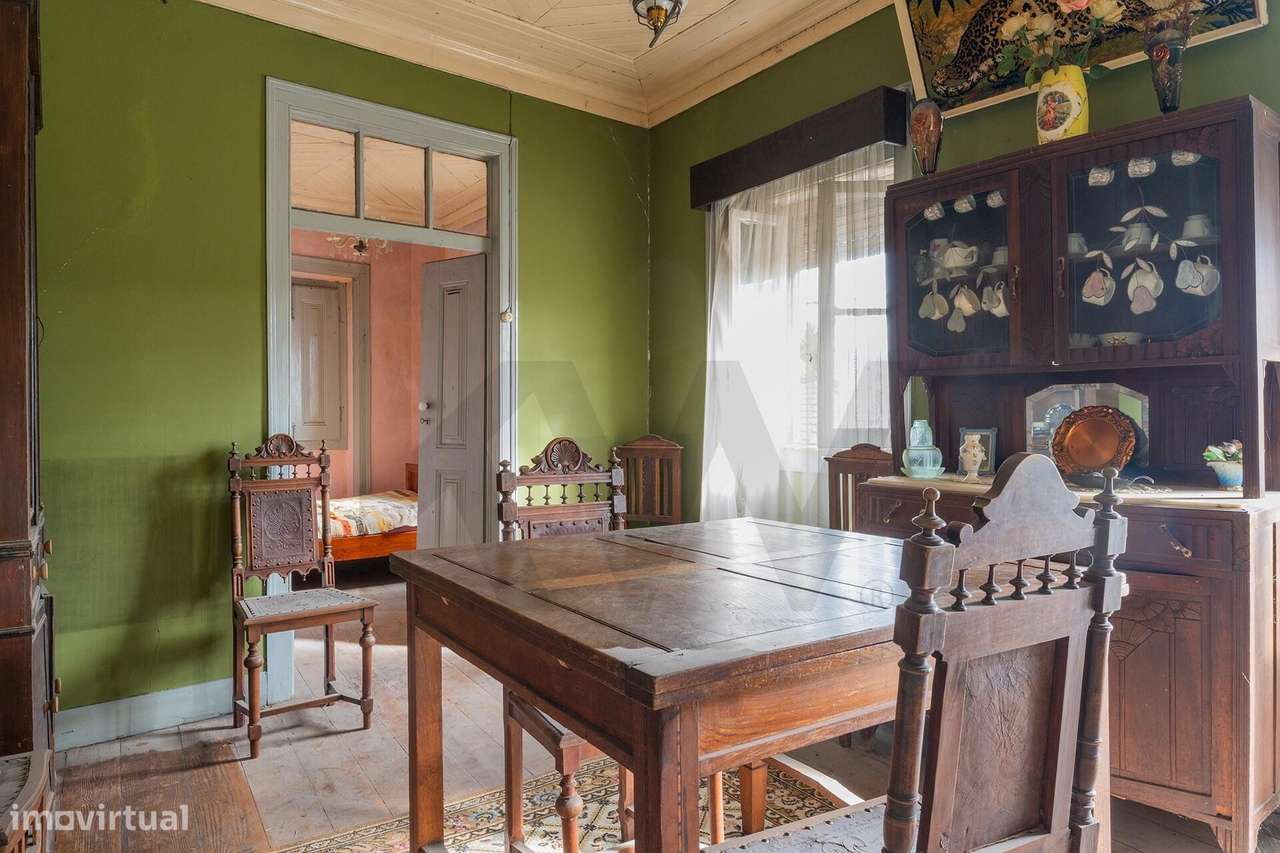 Moradia T10 com Terreno (ÁREA TOTAL 1143m2)  – Arneiro das Milhariças-26