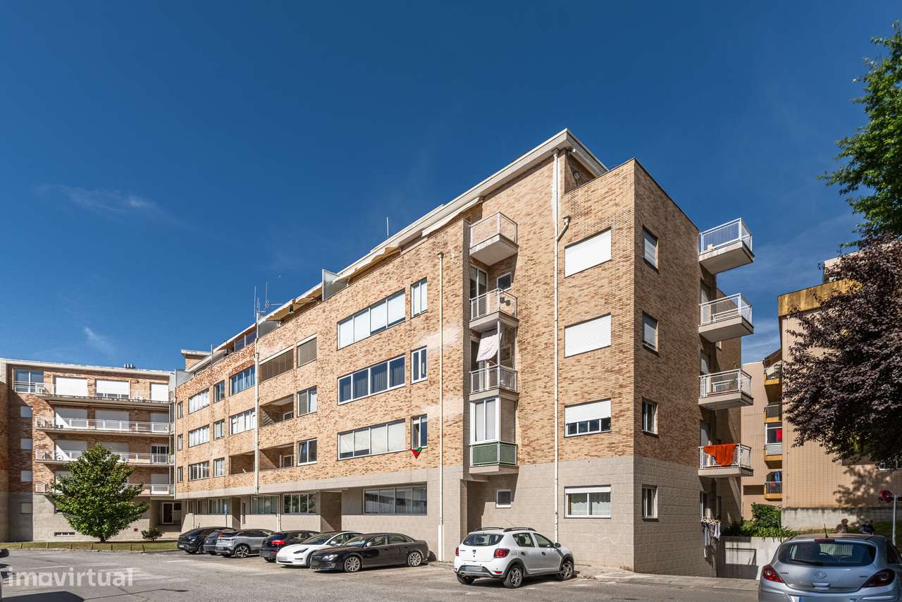 APARTAMENTO T3 CENTRO DE BRAGA!-0