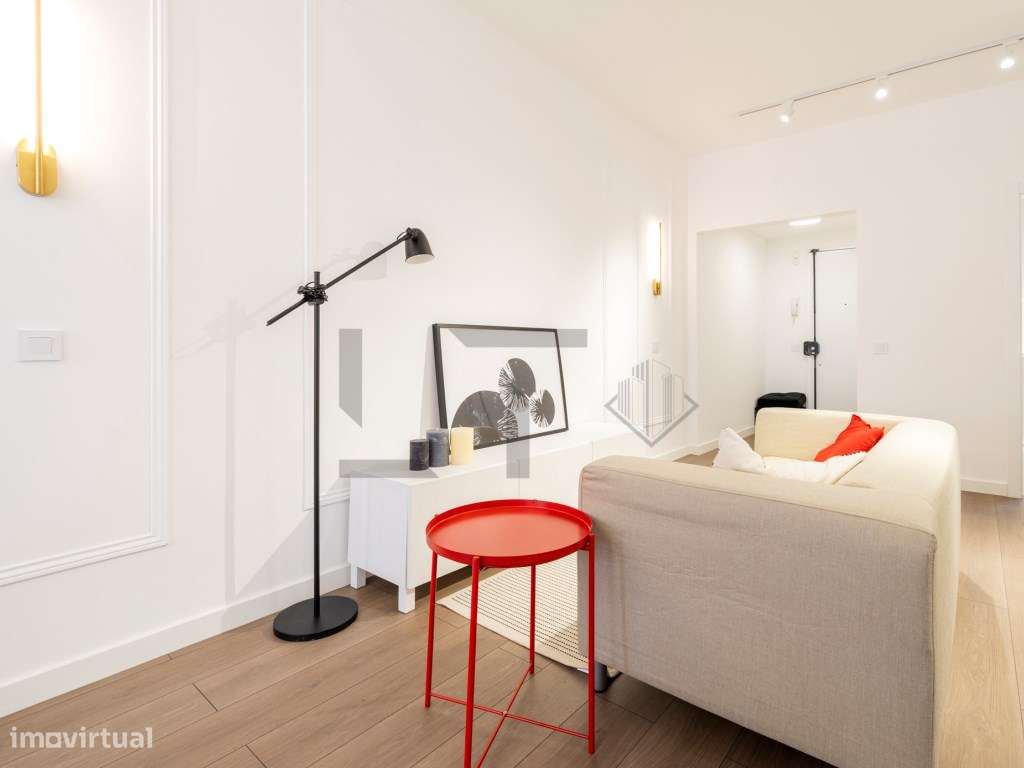 Fantástico Apartamento T2 Remodelado Junto ao Marquês de Pombal, Li... - Grande imagem: 2/20