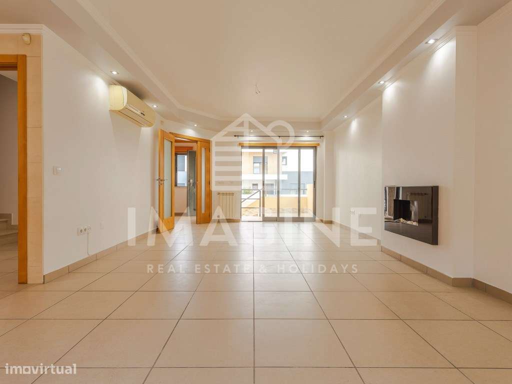 Moradia V4, com piscina no Pinhal Novo - Grande imagem: 2/60