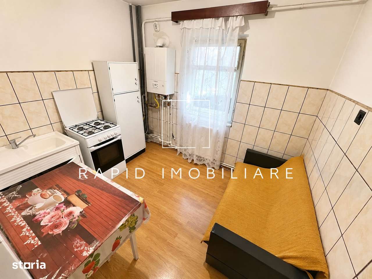 2 Camere | Etaj 2 | an'86 | Centrala | Apa Separat | 54mp | I.C. Frimu-1