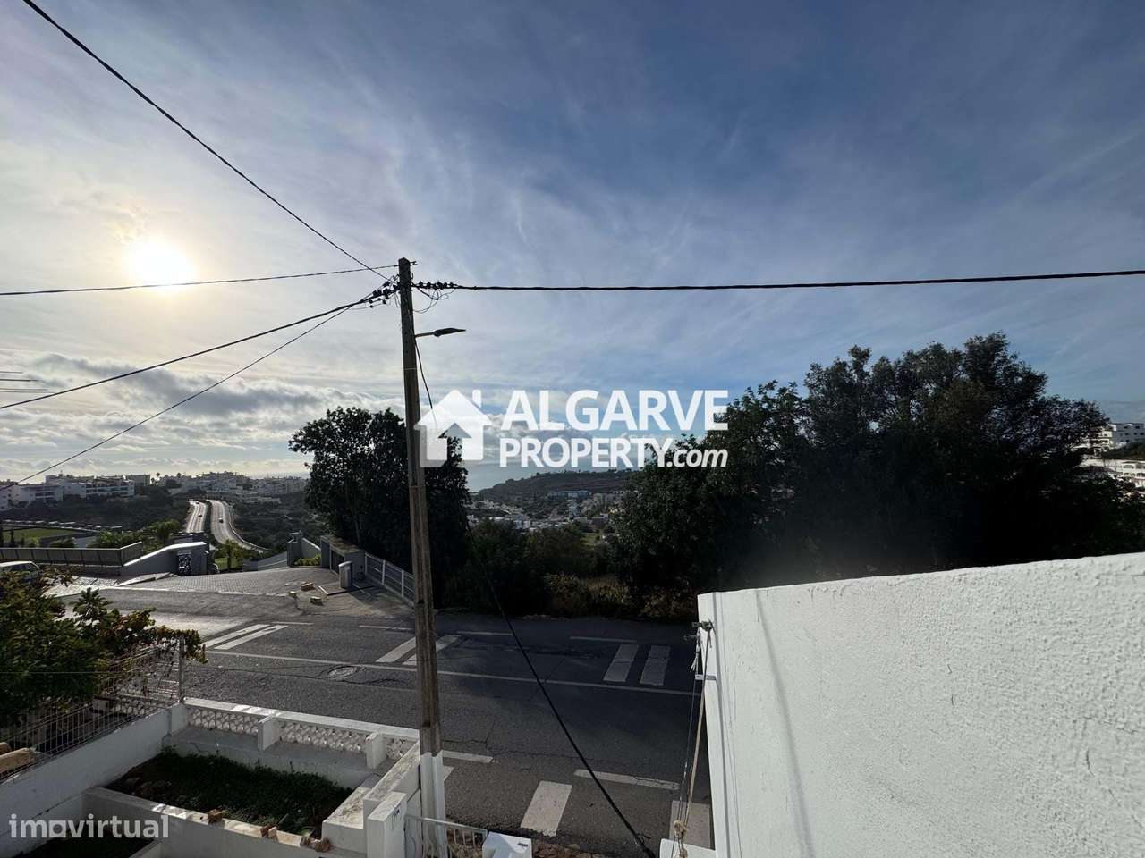 Moradia V6 (3xT2) perto da praia e da marina de Albufeira - Grande imagem: 5/22