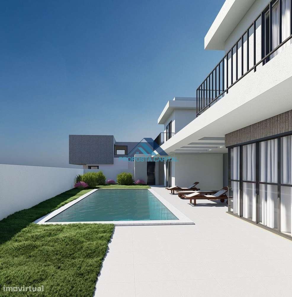 Moradia Isolada T5 C Piscina Azeitao P Sob Consulta