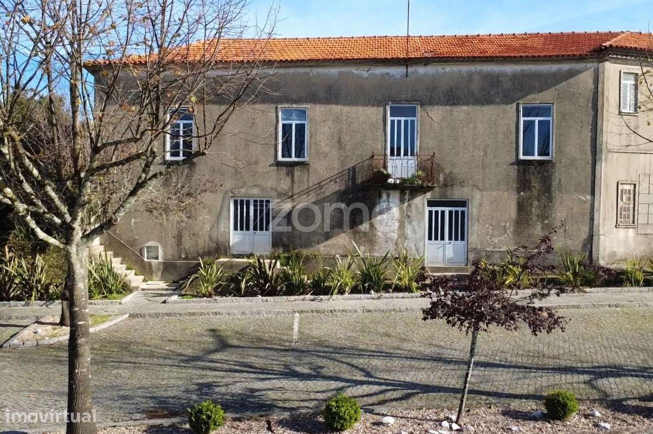 Quintinha no Largo da Igreja de Escariz, Arouca - Grande imagem: 5/46