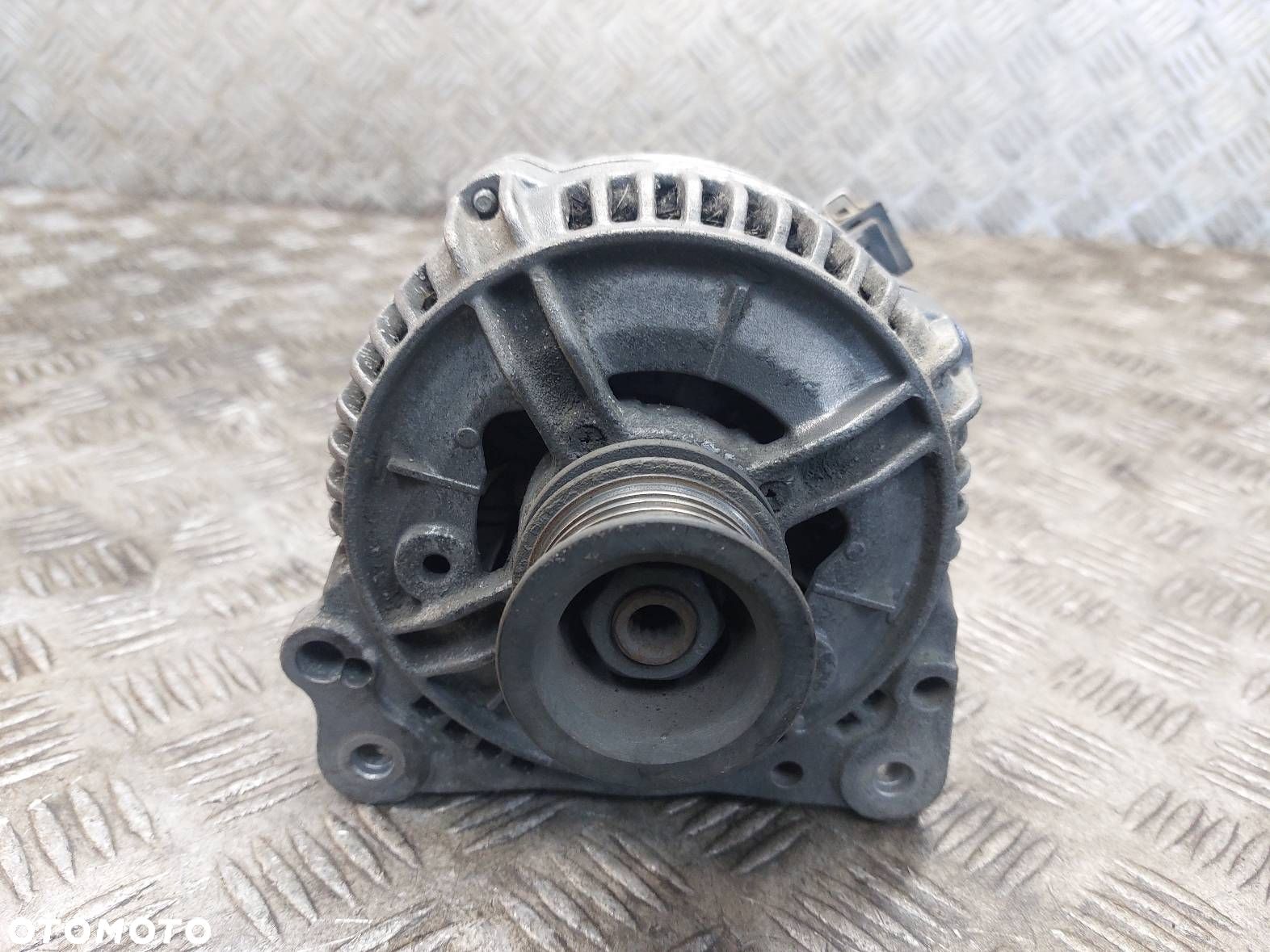 ALTERNATOR BOSCH OCTAVIA I 1.9 TDI 0986039090 - 1