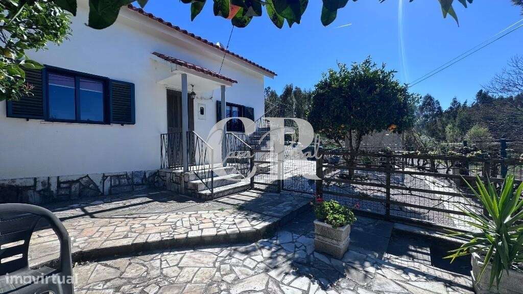 Moradia rés do chão, pronta a habitar-10