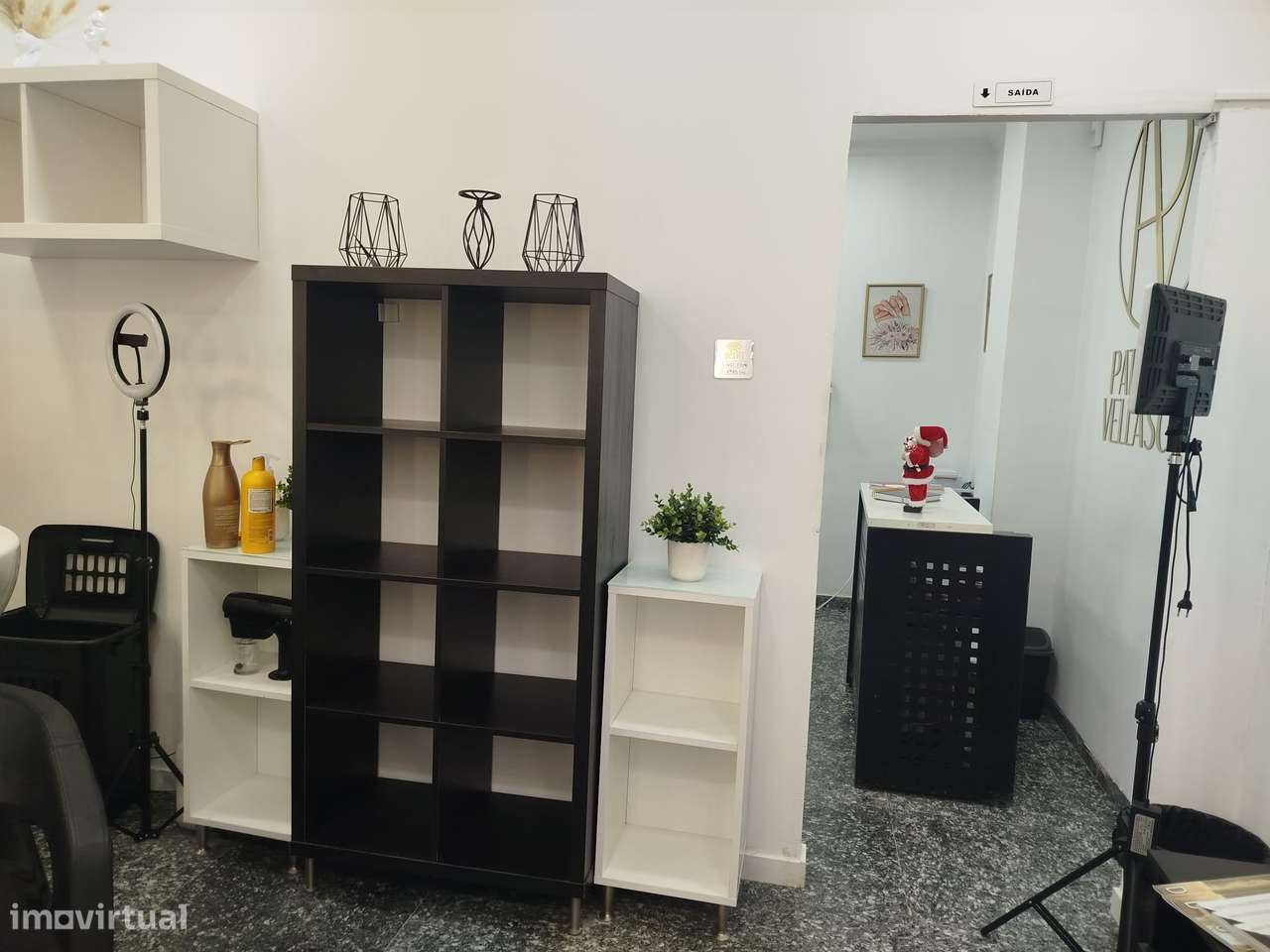 Trespasse de Salão de Beleza no Lumiar – Pronto a Funcionar-10