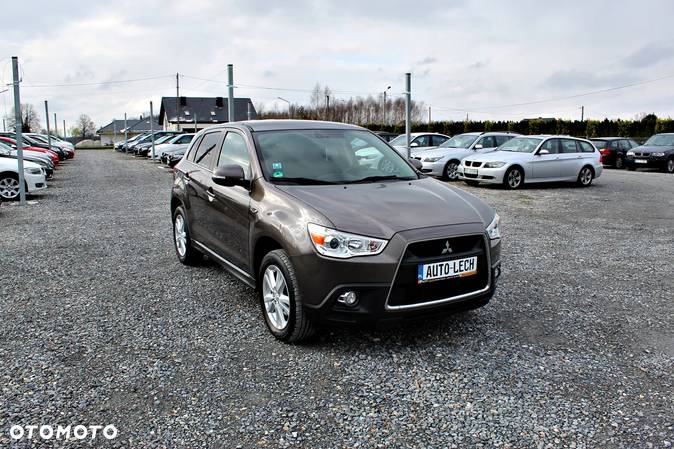 Mitsubishi ASX - 8