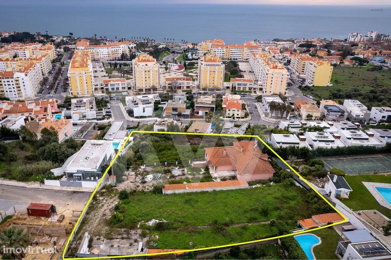 Terreno com vista total de mar para venda com projeto aprovado na Pare