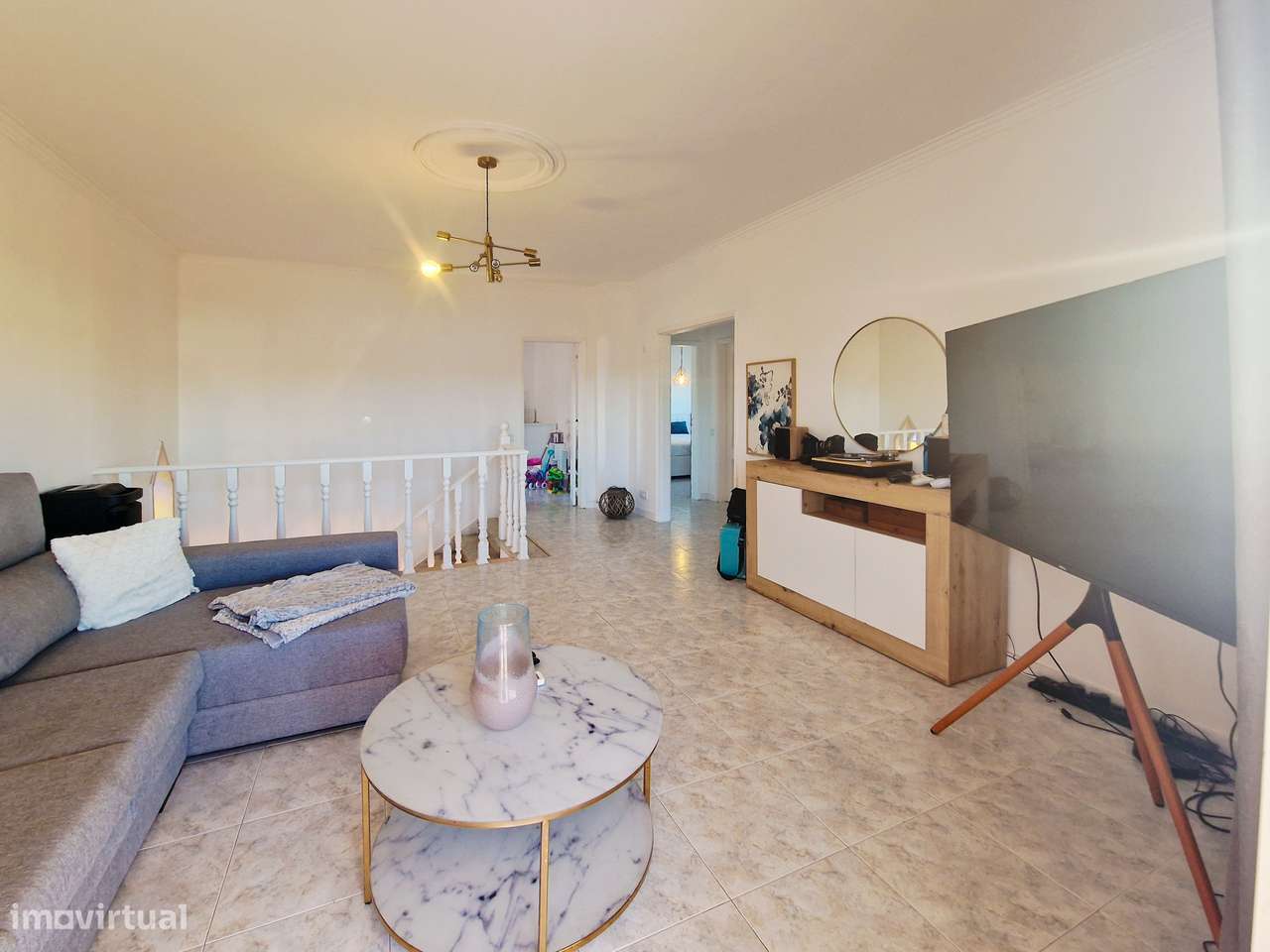 Moradia isolada de 6 assoalhadas com garagem - Zona tranquila-24