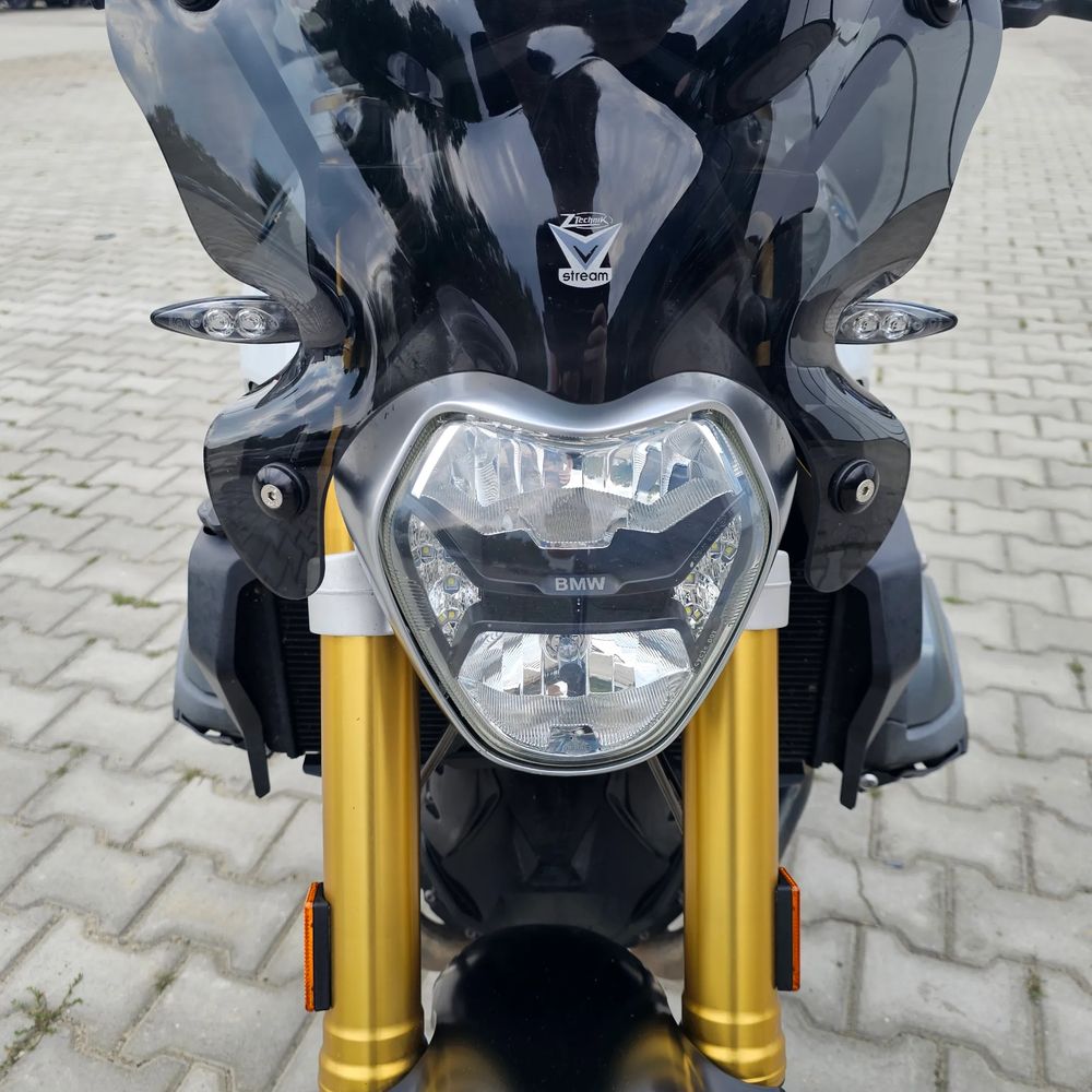 bmw r