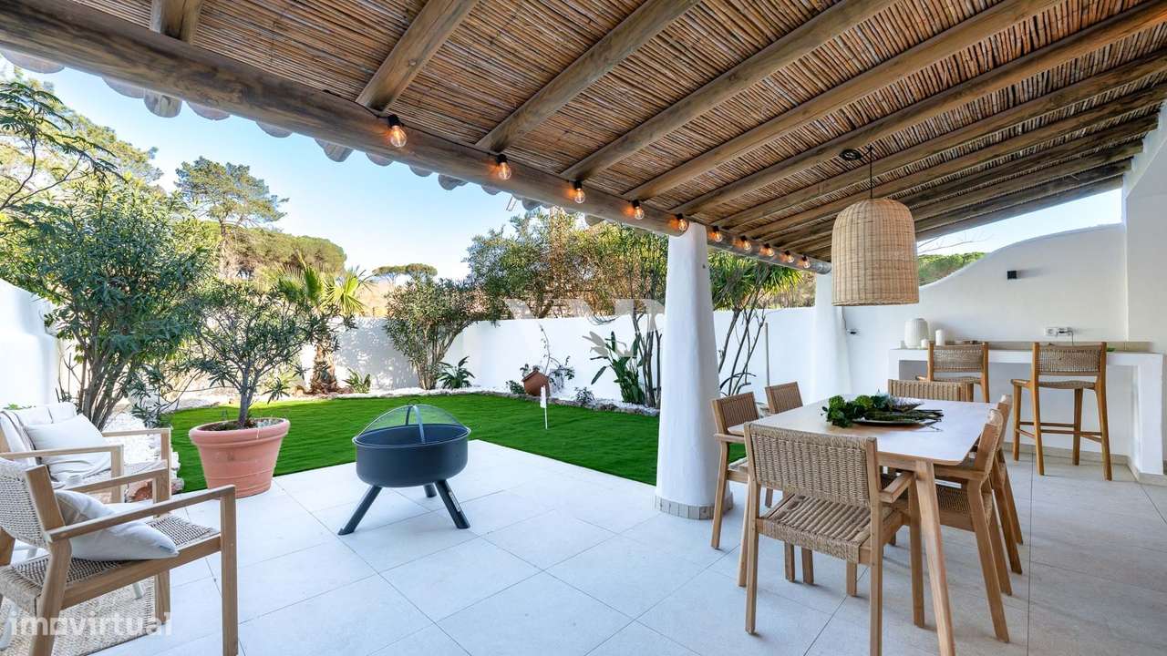 Moradia T4 Renovada com Piscina de Água Salgada em Vale do Garrão, Val - Grande imagem: 5/29