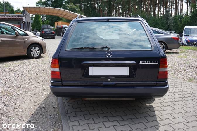 Mercedes-Benz W124 (1984-1993) - 4