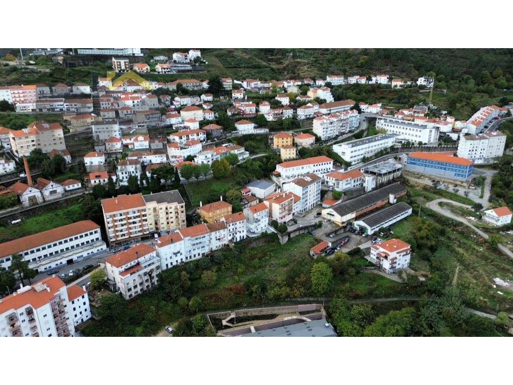 Terreno para construção em zona central da Covilhã para venda! - Grande imagem: 4/8