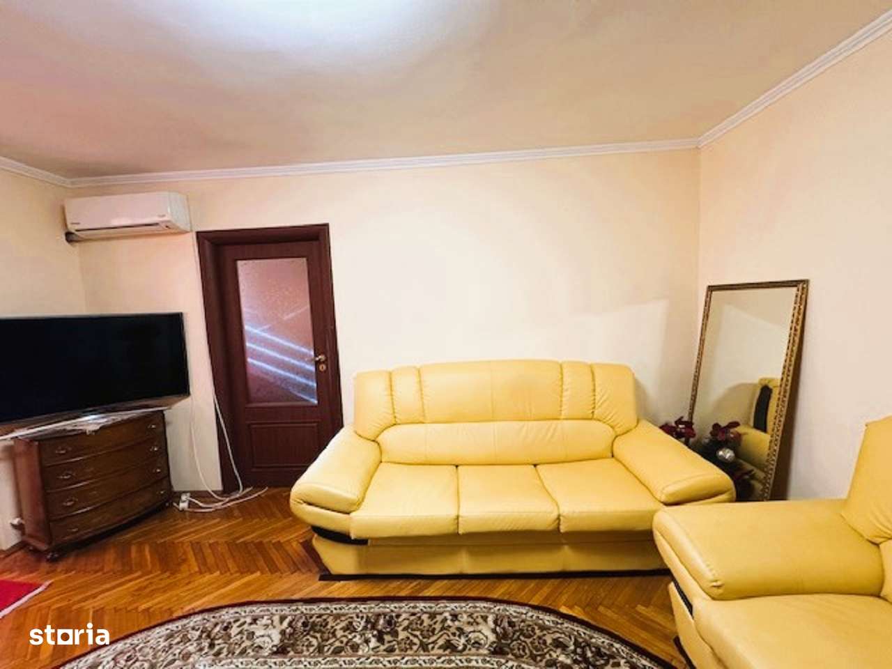 Apartament 2 camere etaj 1 Strada Cornisei-15