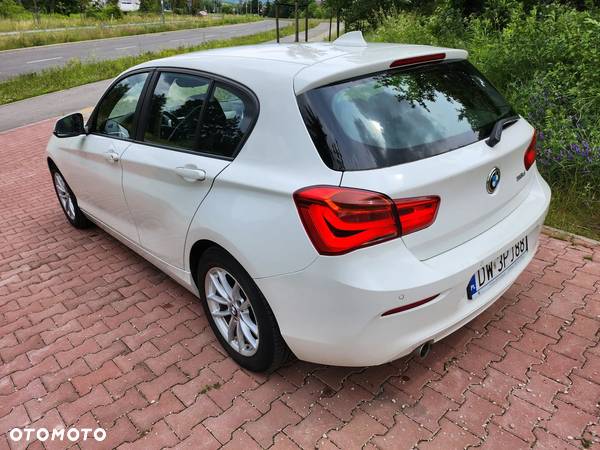 BMW Seria 1 116d Sport Line - 13