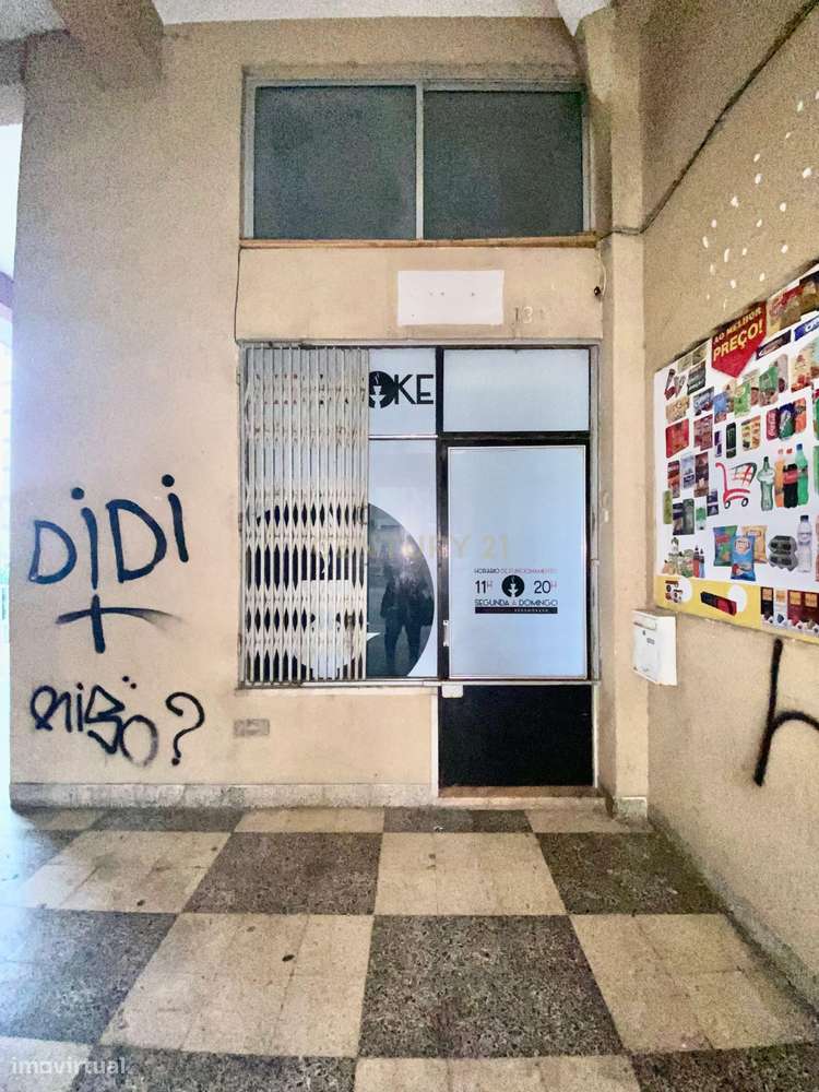 Loja para venda na Reboleira-10