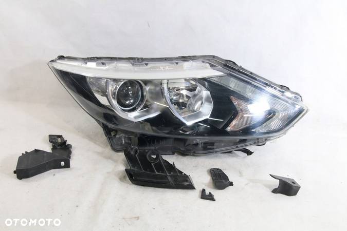 Reflektor Lampa zwykła Led Europa Oryginał Nissan Qashqai II 2 j11 2013-17 - 1