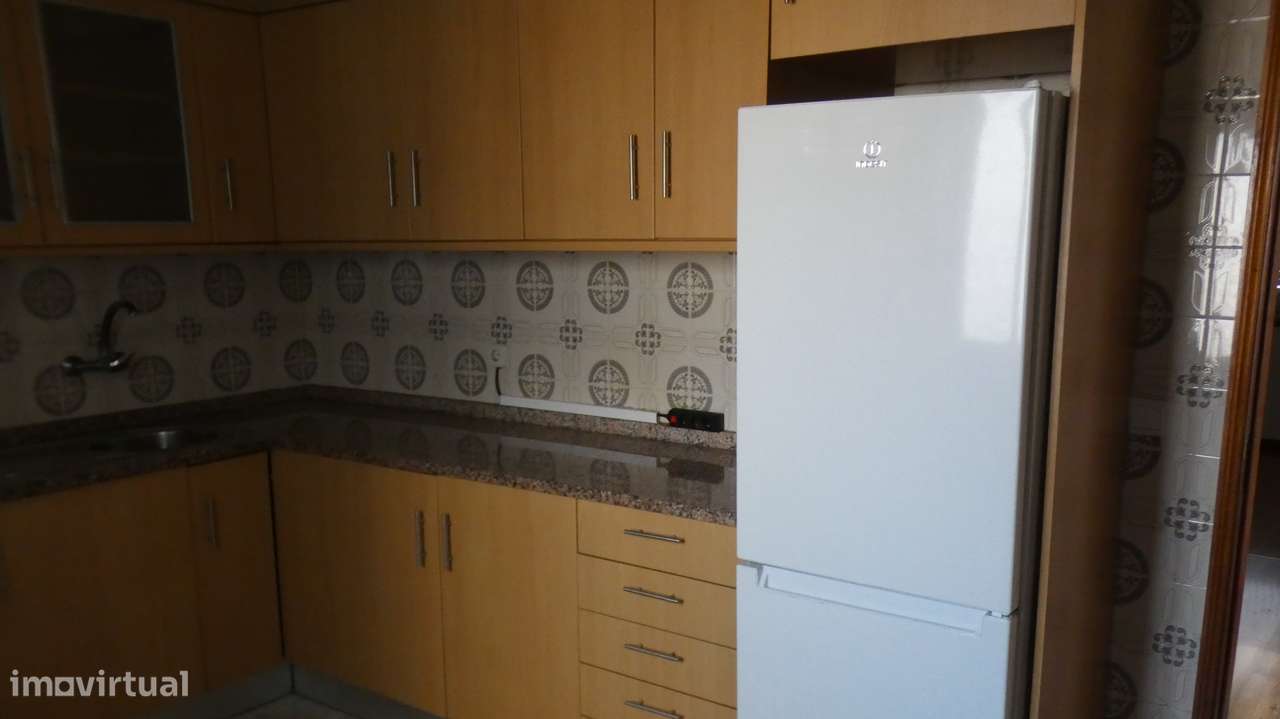 Moradia T3 Vila Nova da Telha - Grande imagem: 5/30