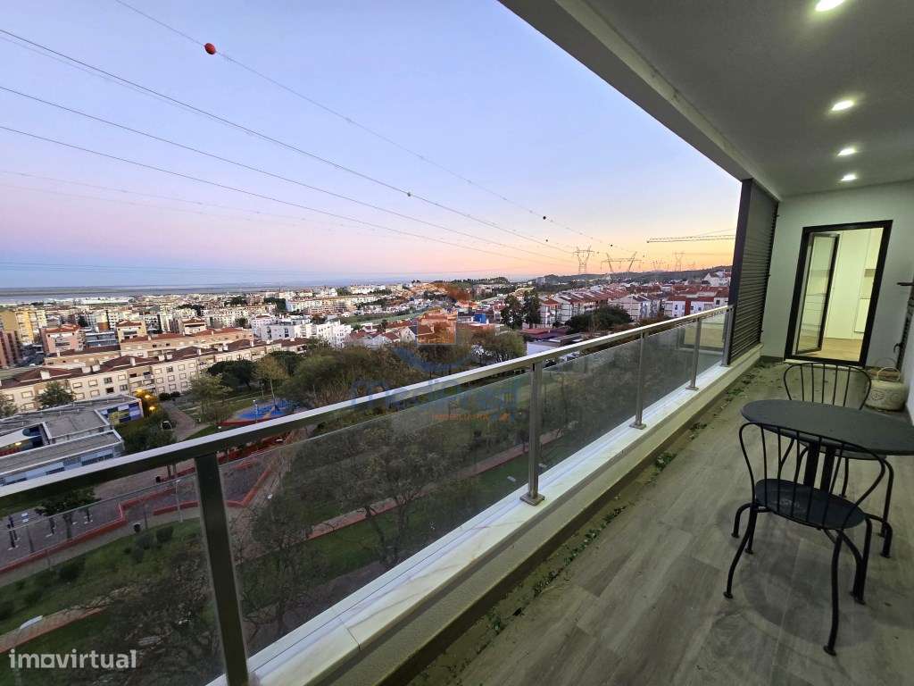 Apartamento T4 | Alverca do Ribatejo-5