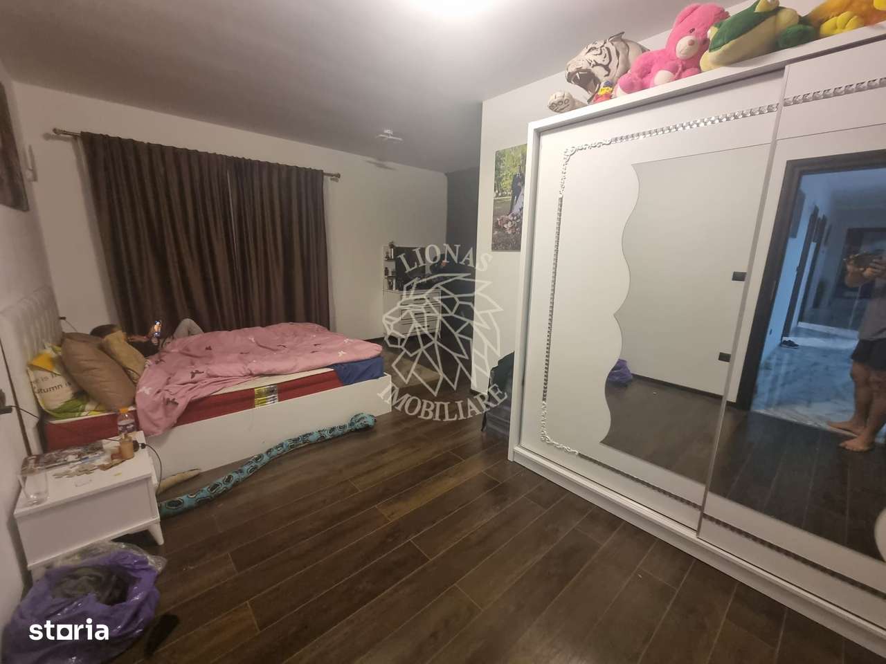 Casa de Lux 6 camere-480mp-teren 1100mp-service tinichigerie-Arcalia - Imagine principală: 2/8